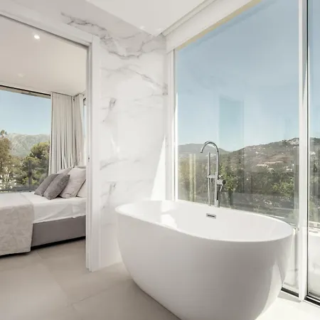 Apartment Con Vistas Al Mar, La Concha Y Rio Real *