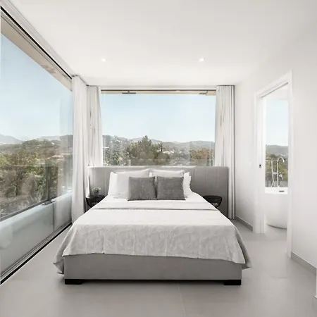 Apartment Con Vistas Al Mar, La Concha Y Rio Real Marbella